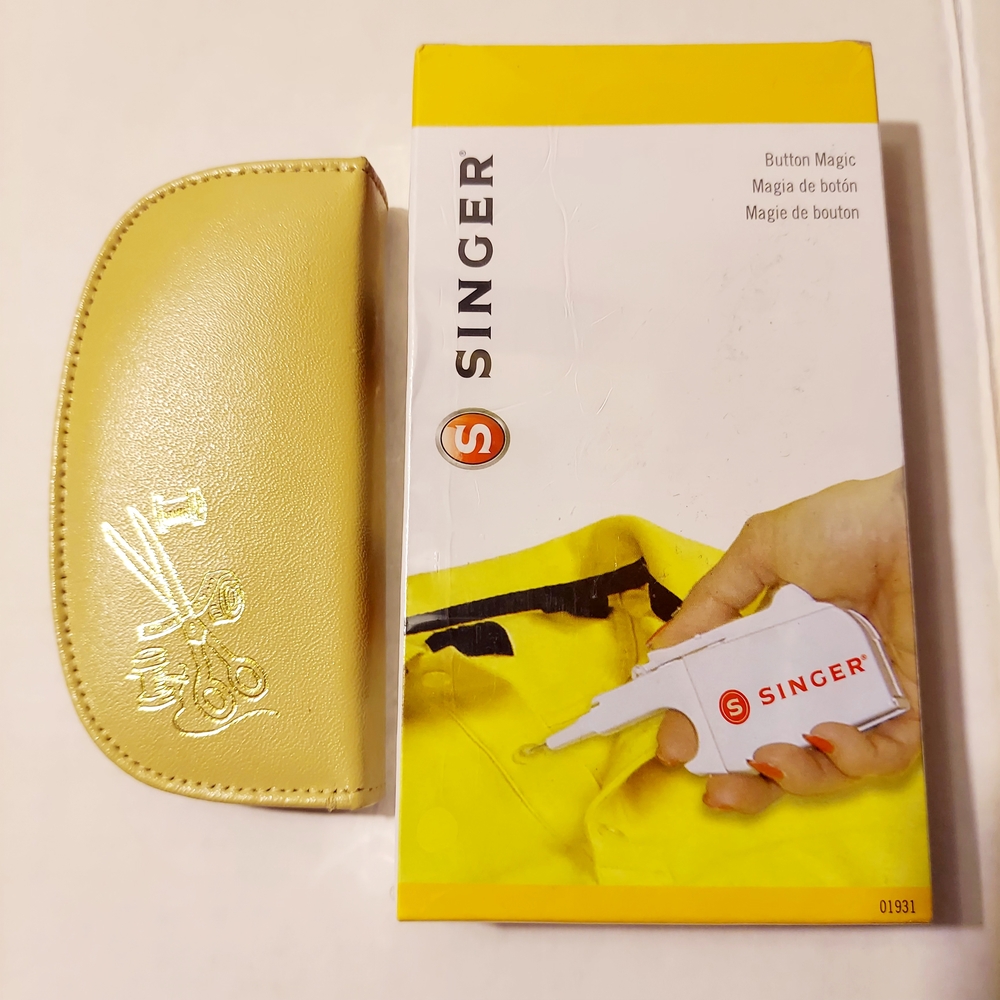 NEW Sealed Singer Button Magic Attacher & Made in Austria Sewing Leather Case